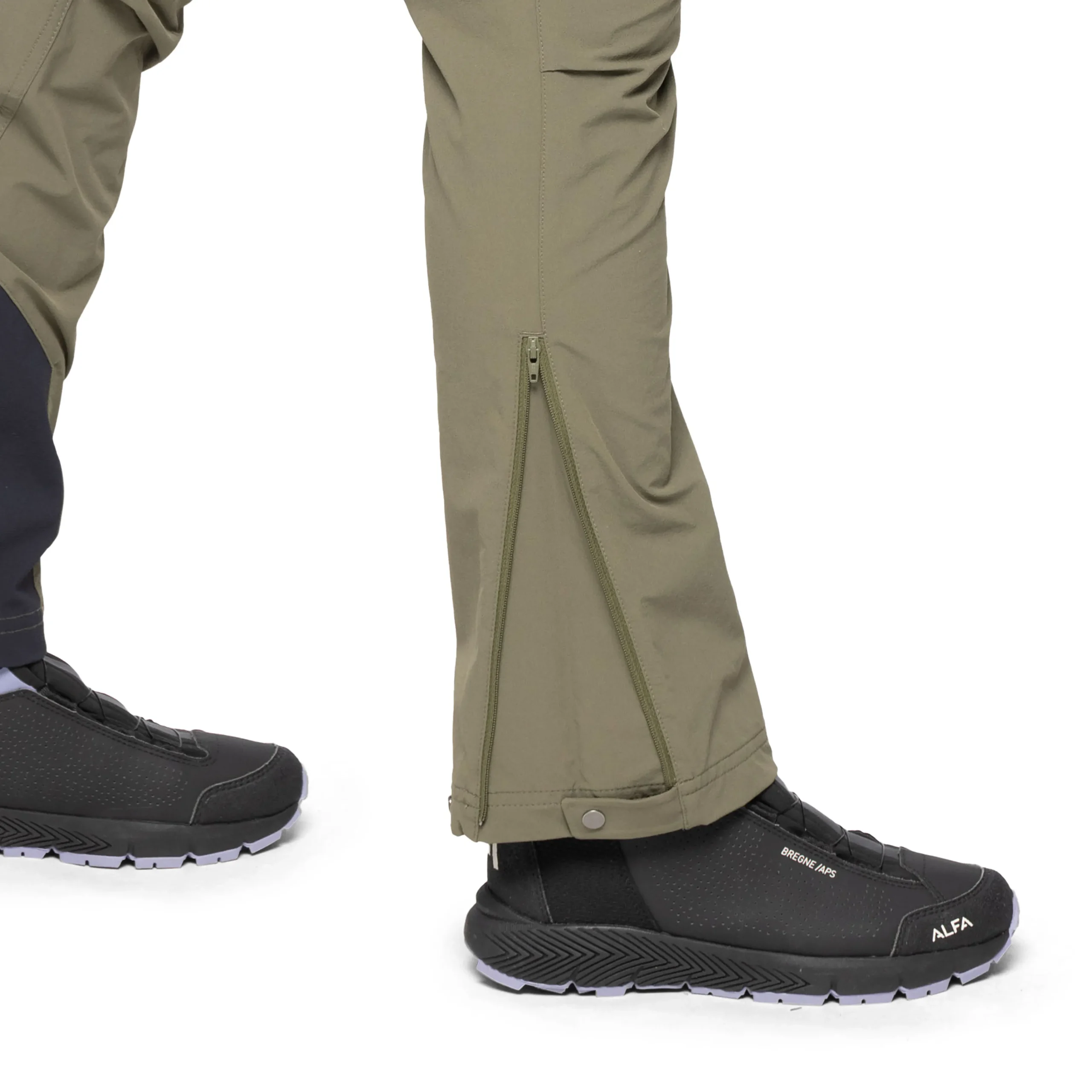 Sale Bergans Breheimen Softshell W Pants - Dark Green Mud