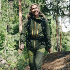 New Bergans Cecilie Mountain Softshell Jacket - Dark Olive Green / Trail Green