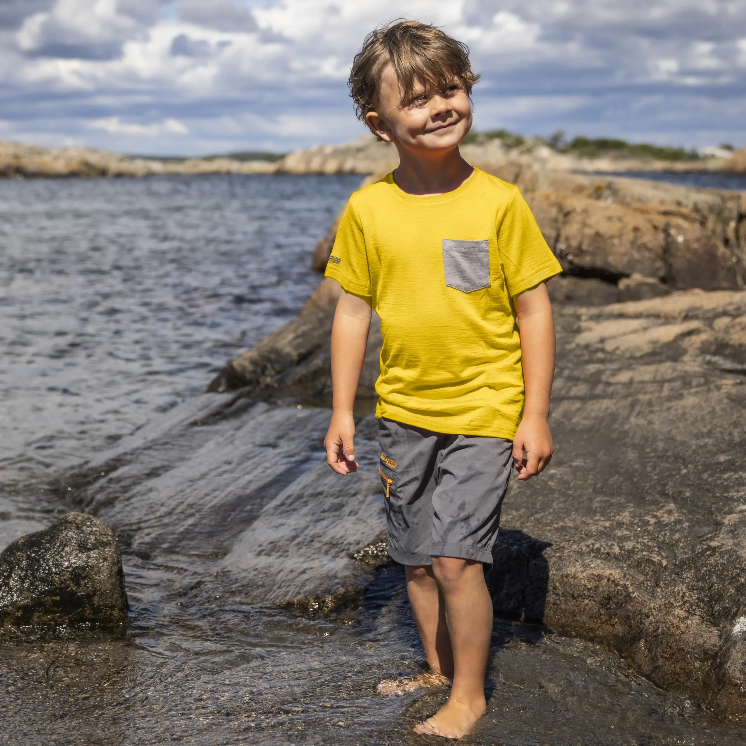 Sale Bergans Lilletind Kids Shorts - Solid Dark Grey
