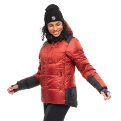 Shop Bergans Magma Warm Down Jacket W/Hood Women - Chianti Red / Black