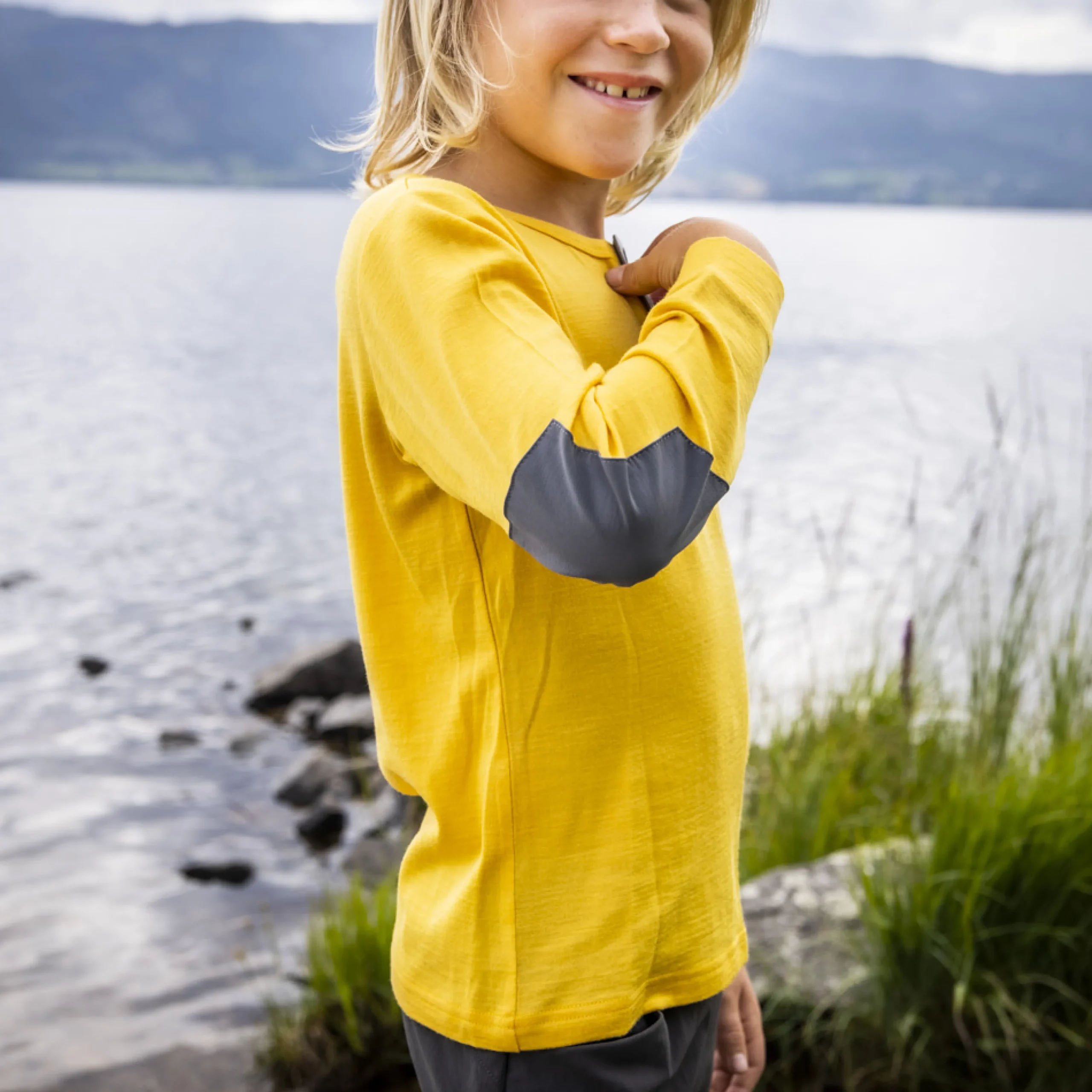 Store Bergans Myske Wool Kids Shirt - Light Golden Yellow