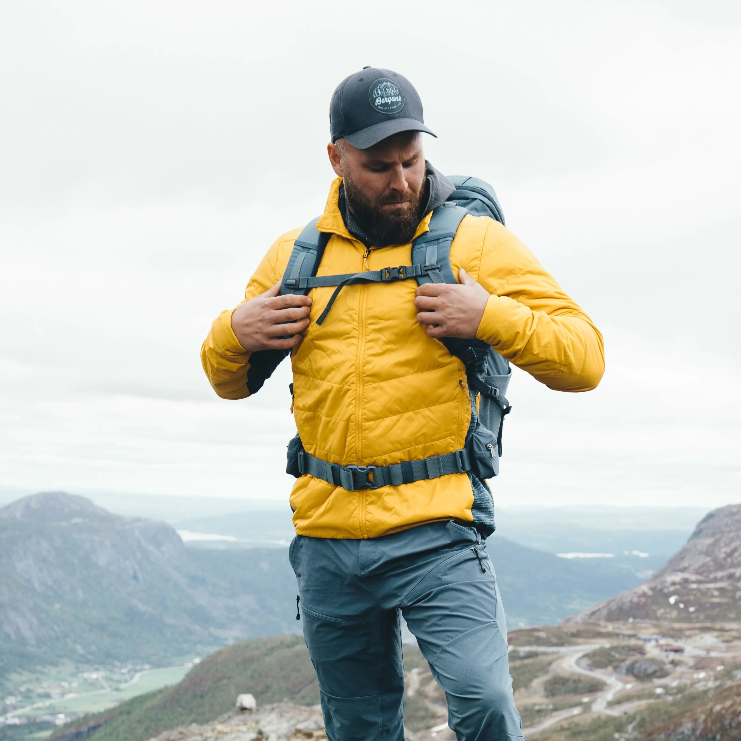 Best Bergans Rabot V2 Insulated Hybrid Jacket - Light Golden Yellow