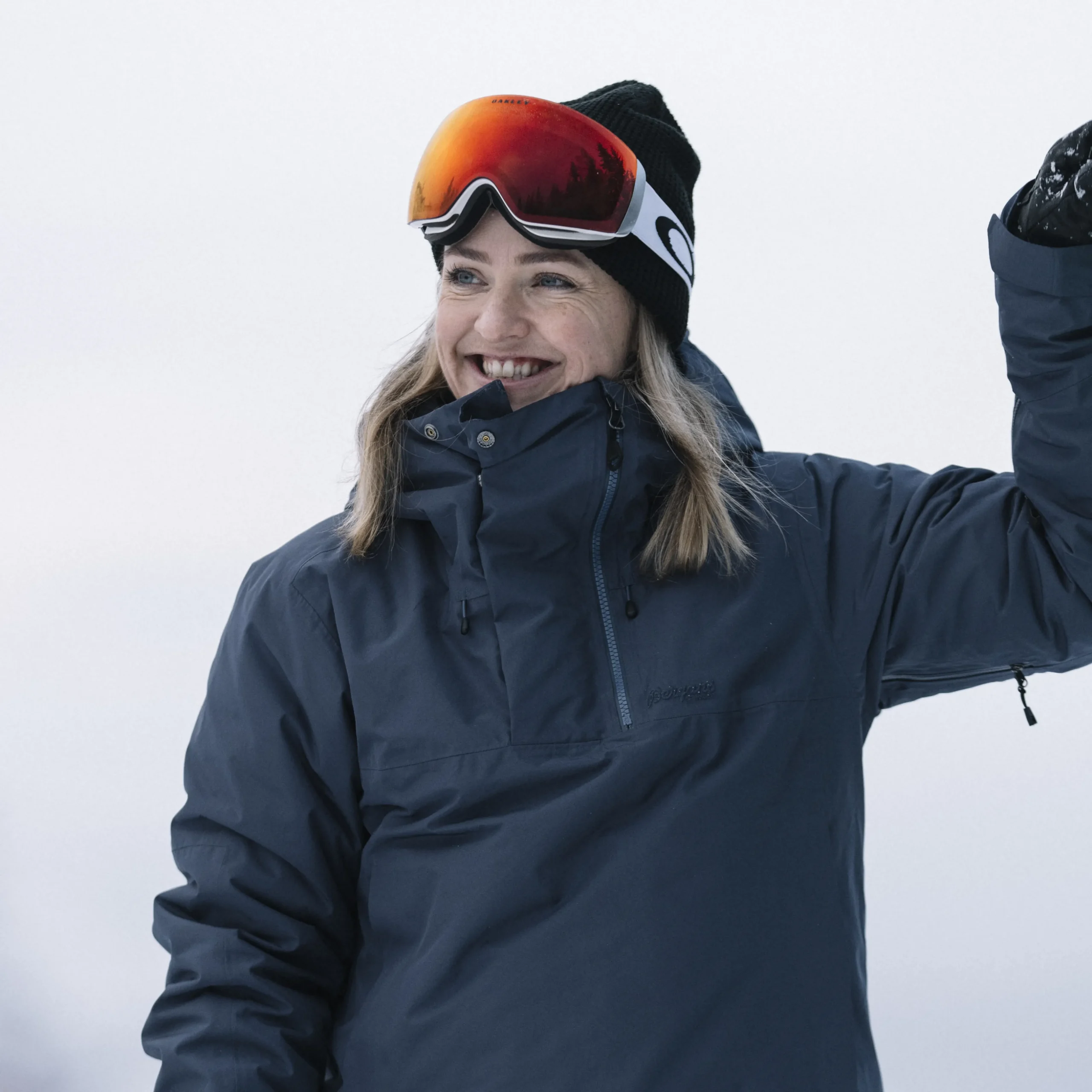 Fashion Bergans Stranda V2 Insulated Anorak - Ebony Blue