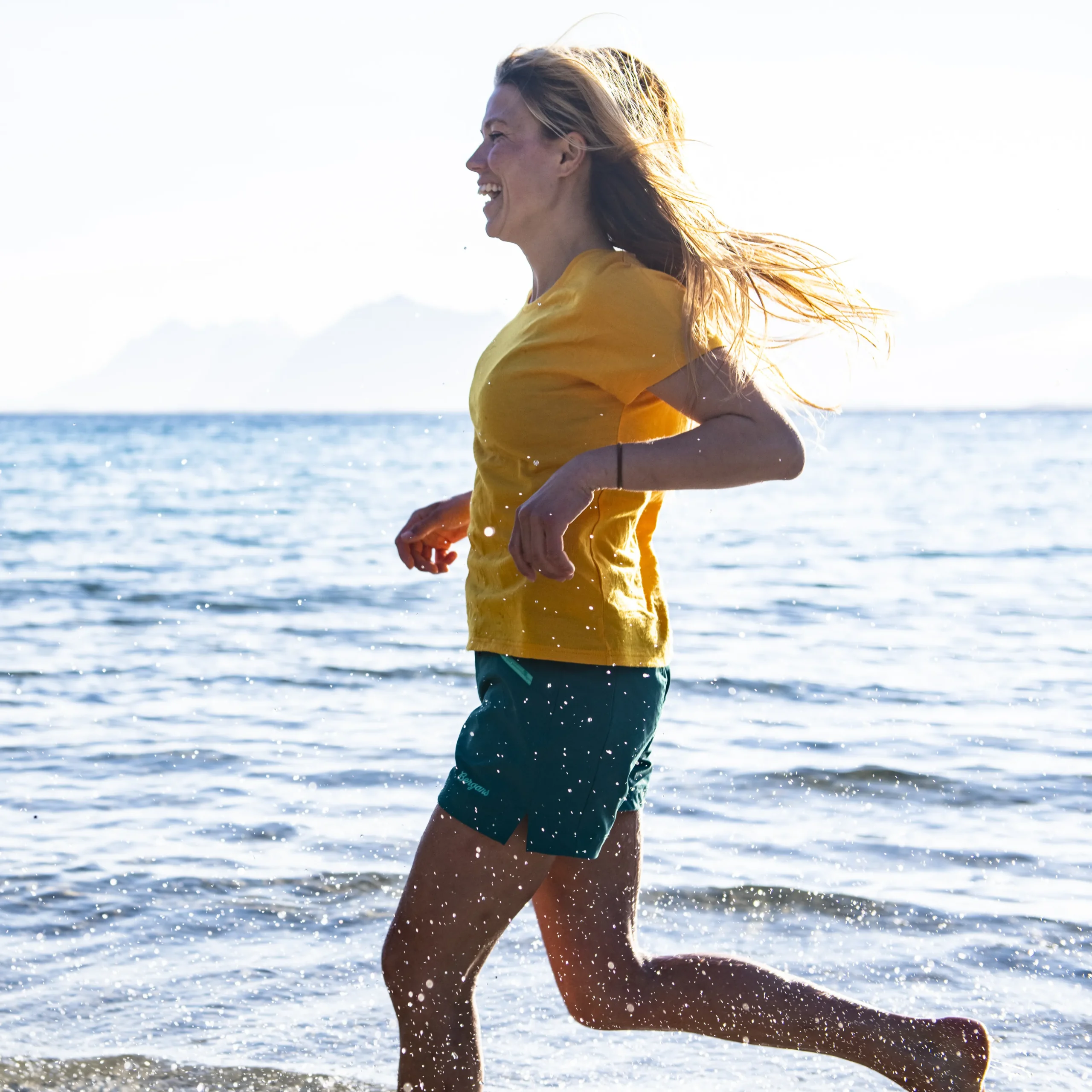 Flash Sale Bergans Tind Crux Merino Tee Women - Marigold Yellow / Buttercup Yellow Moon Peak