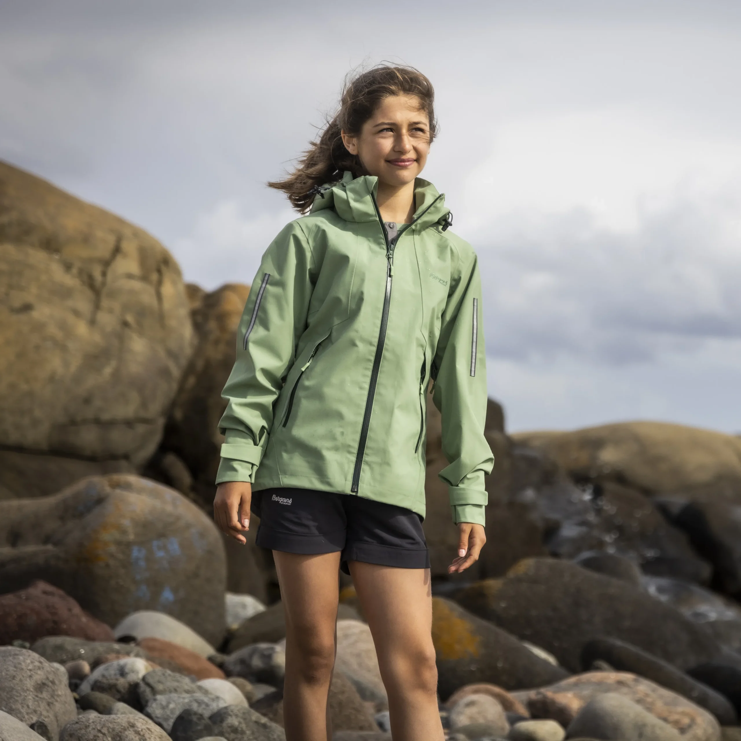 Online Bergans Utne V3 Youth Girl Shorts - Dark Shadow Grey