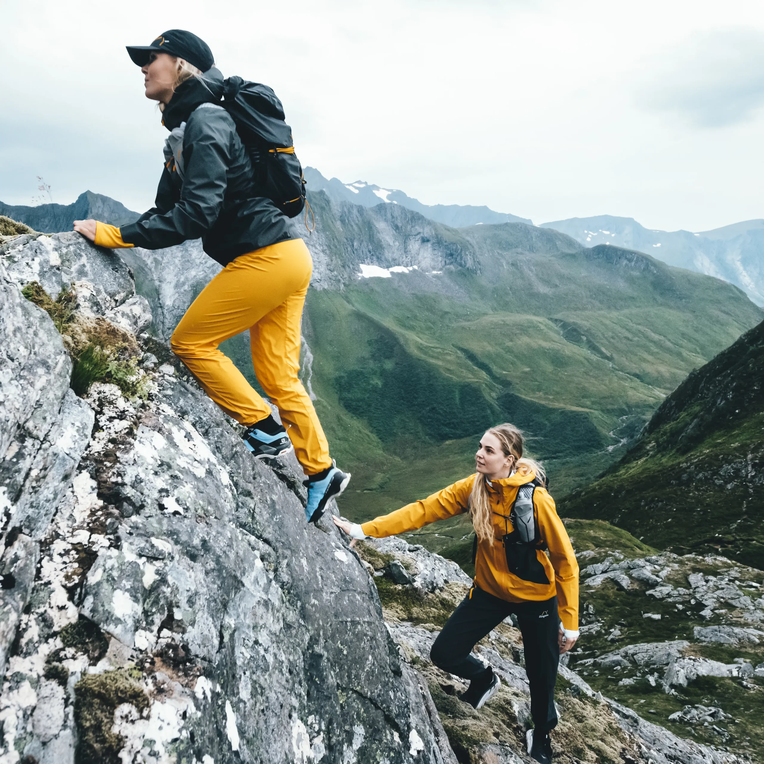 Shop Bergans Y LightLine Vapor Pants Women - Mango Yellow